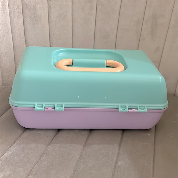 Pastel Caboodle - Picture 5 of 5